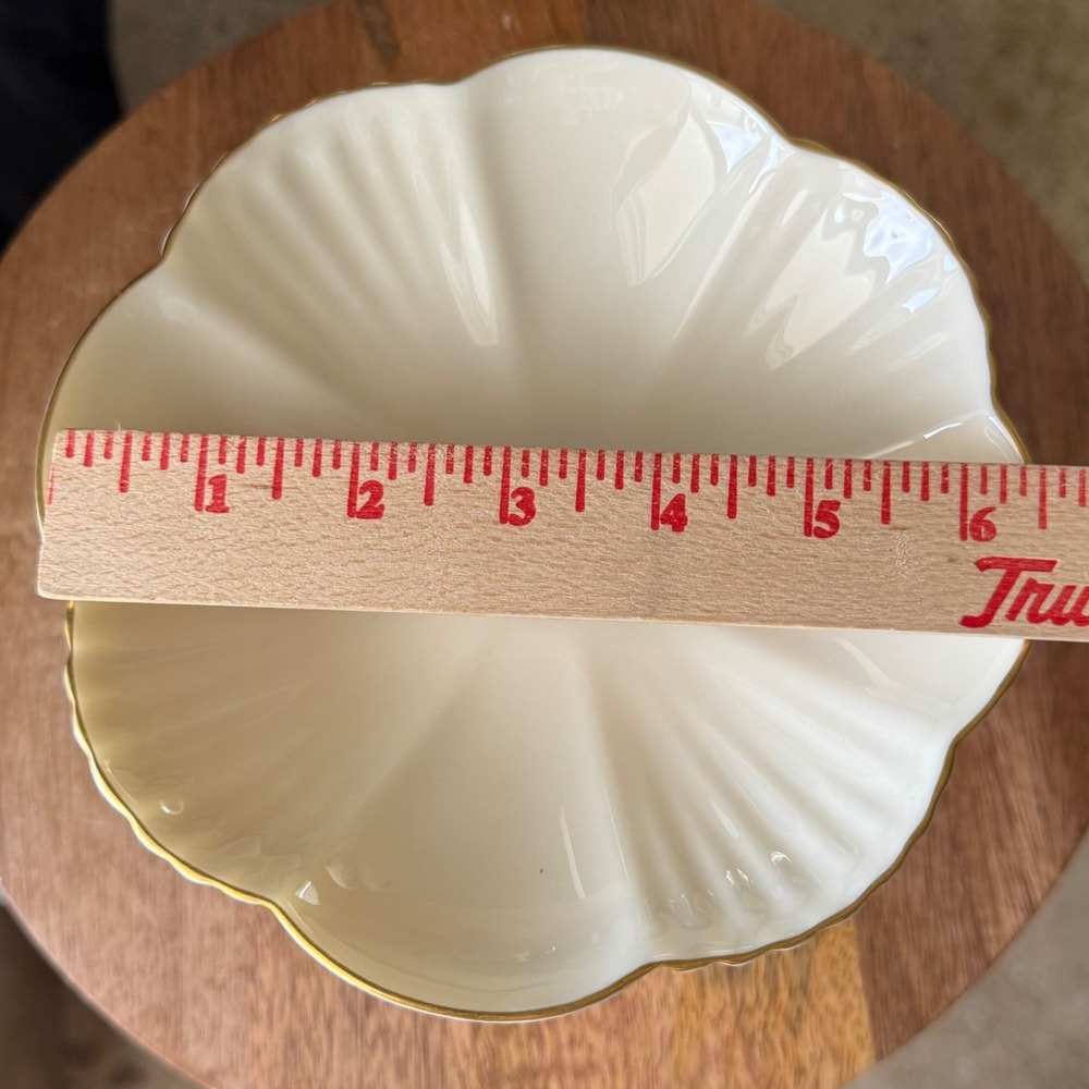 Vintage 80s Lenox Ivory Gold Trim Bon-Bon Compote Pedestal Candy Dish Scalloped - Picture 7 of 8